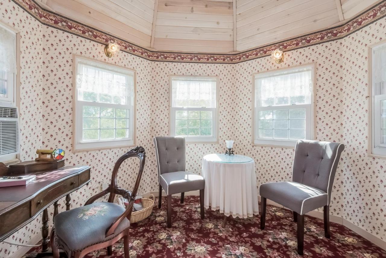 Kingsley House Bed & Breakfast Fennville