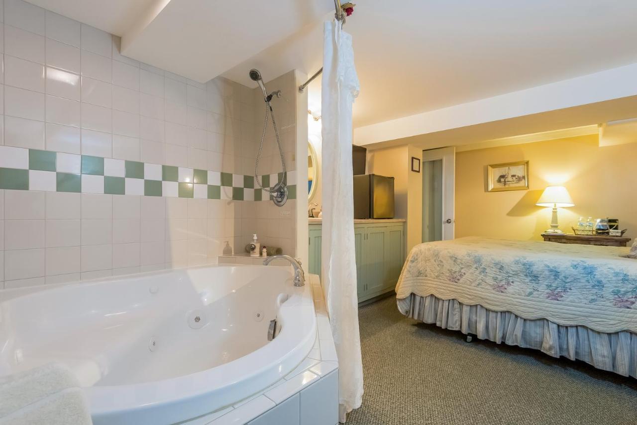 Kingsley House Bed & Breakfast Fennville