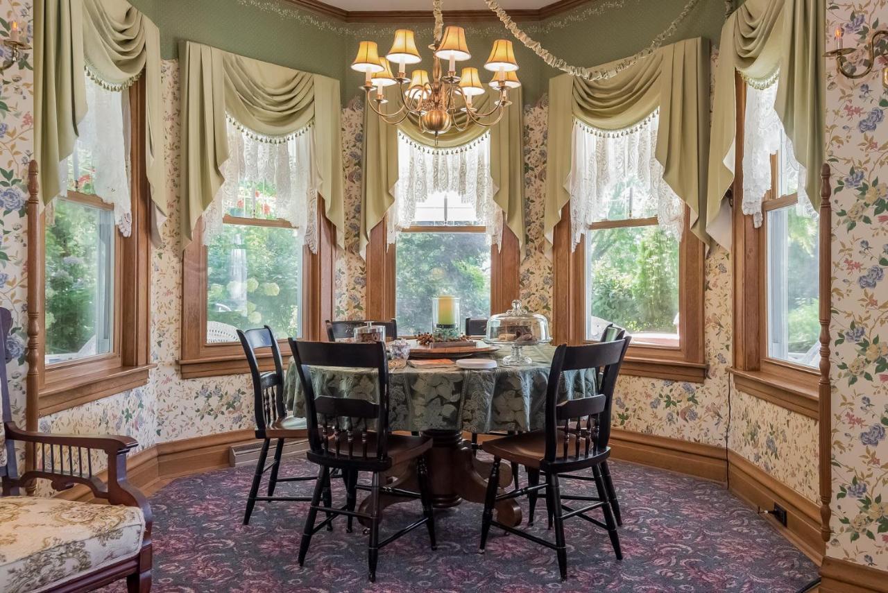Bed & Breakfast Kingsley House *
